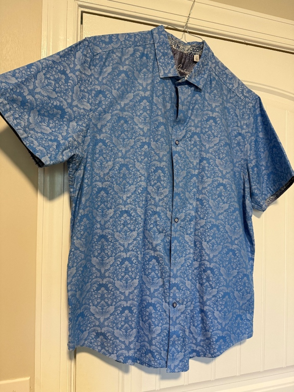 Robert Graham Men’s Short Sleeve Button Front Shirt – Blue Floral Damask – 3XL